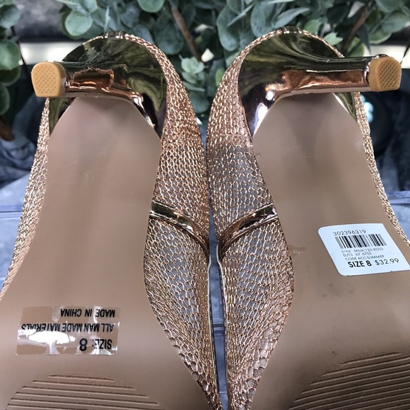 Charlotte Russe Milia Rose Gold Metallic Mesh 4” Heels Women’s 8M 💛Like NEW💛 - Picture 9 of 13
